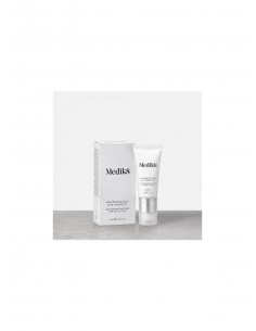 Medik8 Advanced Day Eye Protect intensywnie nawilżający krem pod oczy z ochroną przeciwsłoneczną SPF 30 5* UVA 15ml